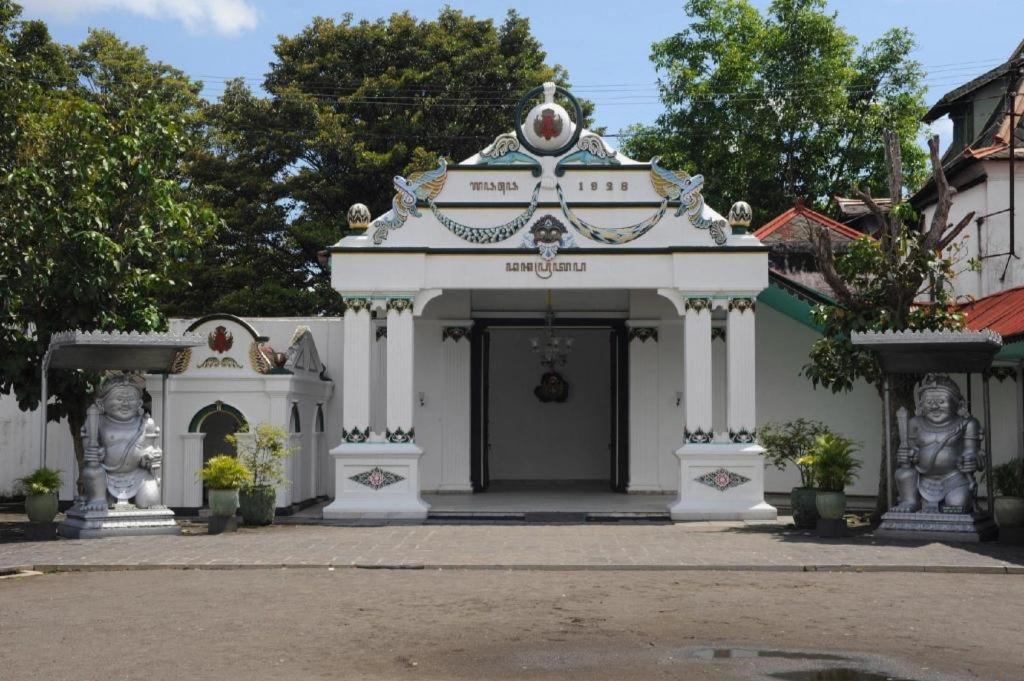 Artotel Suites Bianti Yogyakarta Luaran gambar
